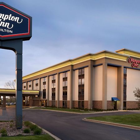 Hampton Inn Appleton-Fox River Mall Area Екстериор снимка