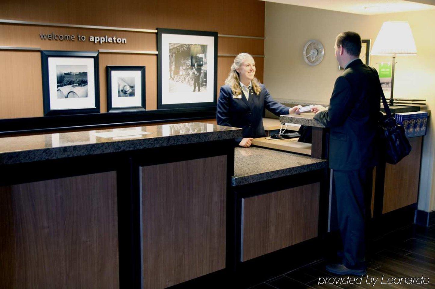 Hampton Inn Appleton-Fox River Mall Area Интериор снимка