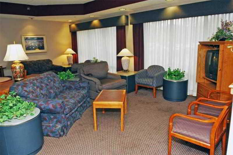 Hampton Inn Appleton-Fox River Mall Area Стая снимка